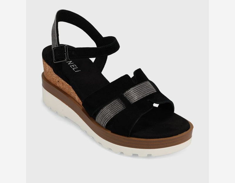 Vaneli Caitlin Black Suede